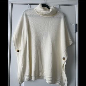 Ann Taylor LOFT Cream Poncho with Tortoise Shell Buttons WITH TAGS